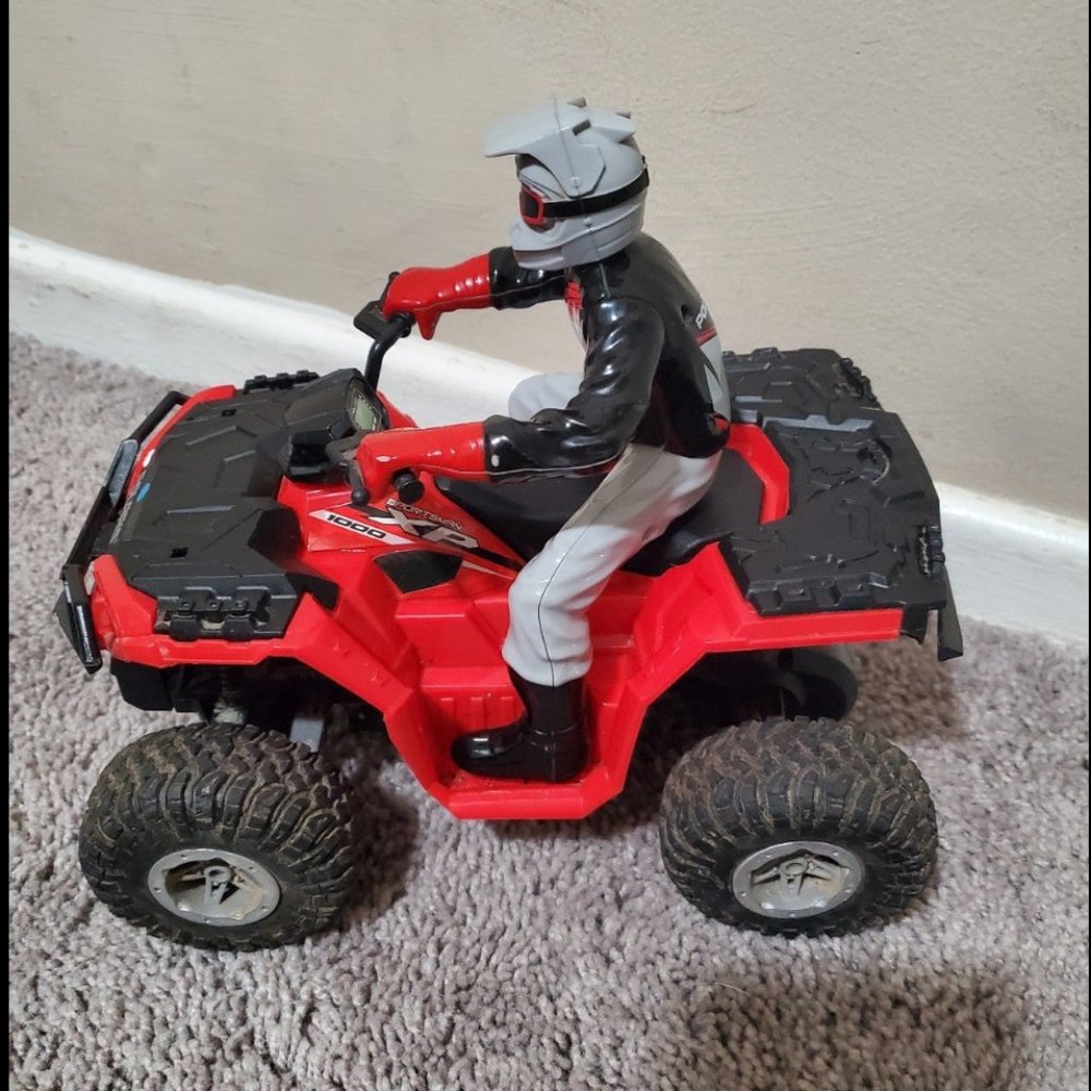 Polaris Remote Control Car - Picture 2 of 5